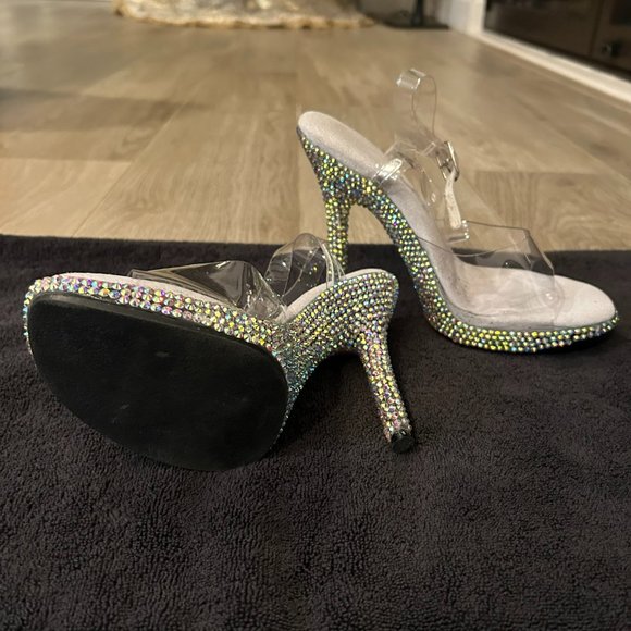Beautiful Ellie Bling Heels! - Picture 6 of 9